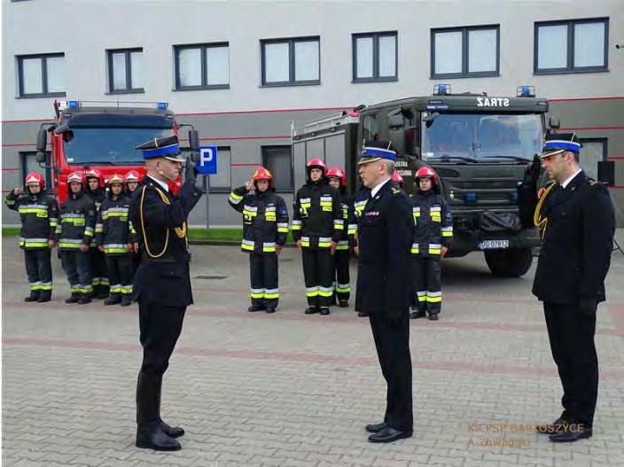 Rok 2016 to kontynuowanie współpracy ze Związkiem Emerytów i Rencistów Pożarnictwa RP Koło w Bartoszycach na rzecz tworzenia właściwych warunków dot. integracji środowiska pożarniczego.