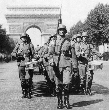 I wojny światowej, marszałek Philippe Pétain (czytaj: filip petę) zdecydował się na zakończenie działań wojennych.