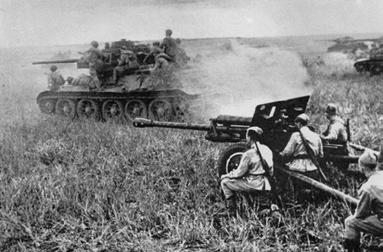 8. Przełom na froncie wschodnim Kiedy wybuchła wojna niemiecko-radziecka? Opisz przebieg walk na froncie wschodnim do końca 1942 roku.