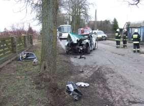 Wypadek w Połczynie 1 marca około godziny 14:5, doszło do zderzenia dwóch samochodów w Połczynie.