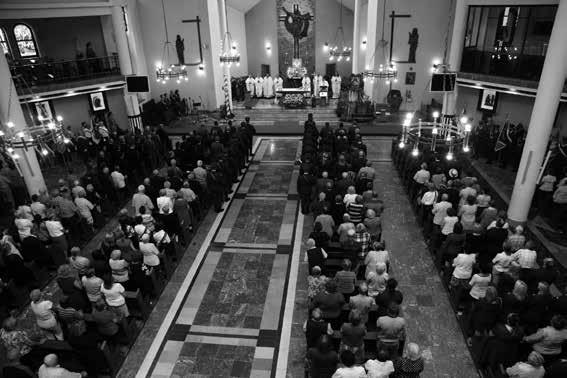 Już po raz piąty mieszkańcy Łap oraz przedstawiciele władz samorządowych i służb mundurowych w poniedziałek (11.06) wzięli udział we wspólnej modlitwie w intencji Ojczyzny w kościele Św.