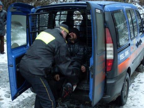 Do miejsca zamieszkania doprowadzono 41 osób Do ośrodków zdrowia