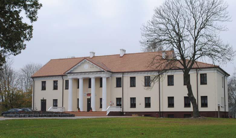 GMINA PLATERÓW ZABYTKI Zespół pałacowo-parkowy z poł. XVII wieku z zabytkowym parkiem w Ruskowie obecnie pełni funkcję szkoły oraz ośrodka zdrowia.