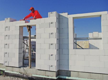 Wykonanie nadproży Elementy nadprożowe z betonu komórkowego Termobet służą do przekrywania otworów okiennych i drzwiowych.