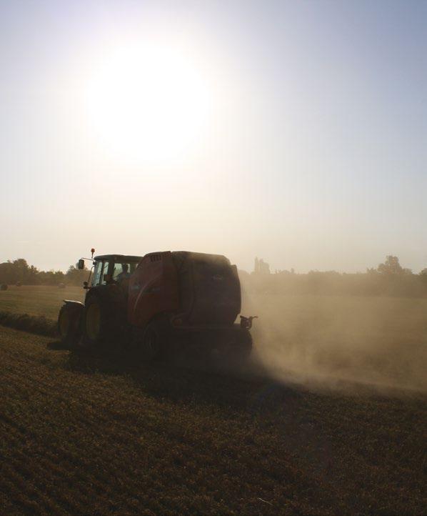 WYBIERZ PRASĘ ZWIJAJĄCĄ DLA SIEBIE VB 3165- VB 3195 +10% większe zagęszczenie VB 3165- VB 3195 LICZBA BEL ROCZNIE VB 3160 - VB 3190 VB 3155 - VB 3185 WILGOTNOŚĆ MATERIAŁU UWAGA Powyższe informacje są