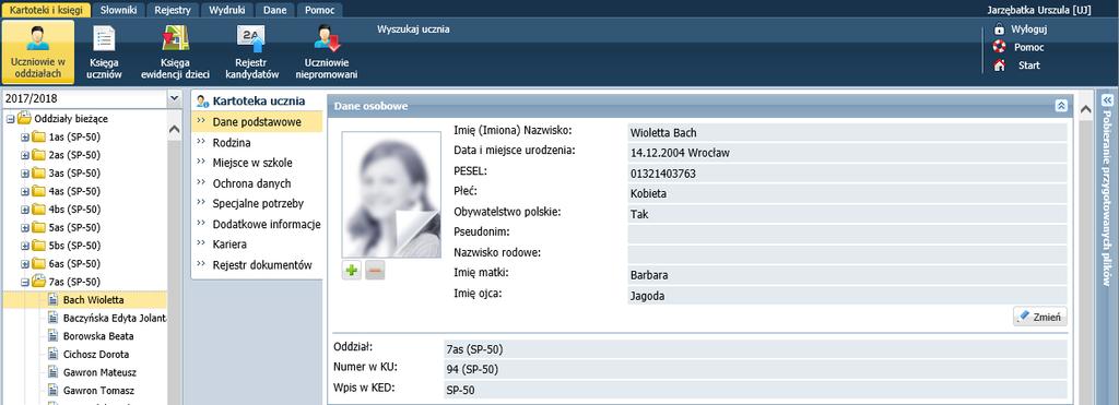 UONET+. Jak przygotować i wydrukować świadectwa w roku szkolnym 2017/2018? 3/20 Dane wprowadzane przez sekretarza szkoły w module Sekretariat Sekretarz szkoły wprowadza podstawowe dane uczniów.