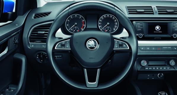PAKIET AUDIO DLA WERSJI AMBITION Radio SWING + Bluetooth Komputer pokładowy z wyświetlaczem MAXI DOT ŠKODA Surround,