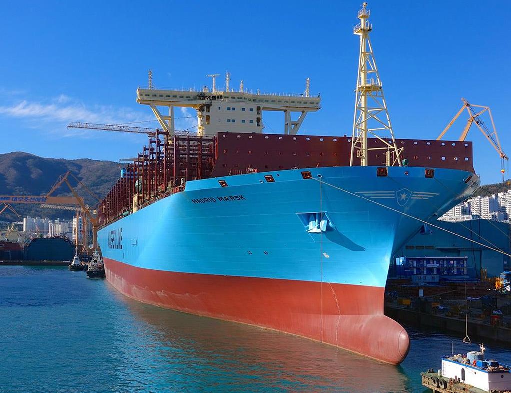 Madrid Maersk: otworzył transzę 11 nowych budów statków według projektu Triple-E2 (EEE Mark II - zmodyfikowanego Triple-E, czyli statków klasy "Mærsk Mc-Kinney Møller").