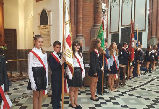 W pierwszej części uroczystości uczestnicy wzięli udział w Mszy Świętej w Bazylice Archikatedralnej Wniebowzięcia Najświętszej Maryi Panny.