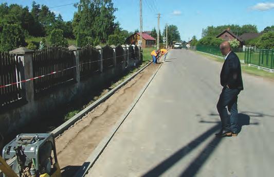 Firma ta po zakończeniu tej inwestycji wykona dokończenie budowy chodnika w miejscowości Poryte Jabłoń. Wartość tej inwestycji to 123637,55. Termin wykonania obu inwestycji to 30 lipca 2018 r.