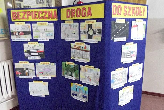 Uczniowie klas I-III naszej szkoły uczestniczyli w wewnątrzszkolnym konkursie plastycznym "Bezpieczna droga do szkoły".