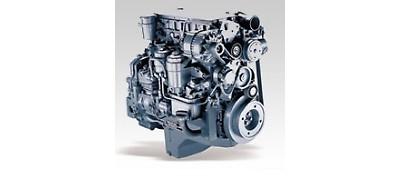 Dane silnika Producent silnika Model Wersja Zoptymalizowana emisja spalin wg 97/68 50Hz (COM) System chłodzenia silnika Liczba cylindrów i układ Deutz BF4M2012 50 Hz Non Emission Certified Wody 4 w