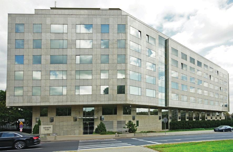 Belwederska 23 Warszawa, Śródmieście WARSZAWA, Śródmieście Budynek BELWEDERSKA 23 oferuje ok. 400 m² biurowej powierzchni najmu.