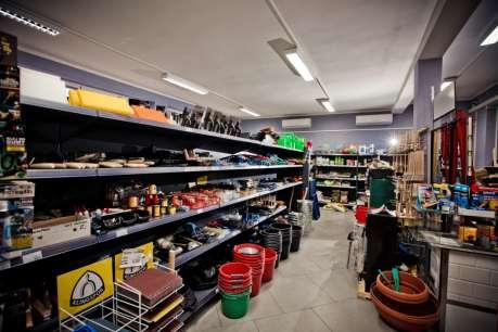 Modernizacja i przebudowa sklepu w celu powiększenia powierzchni handlowej i wprowadzenia