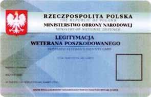 Wzór nr 38 do 5 LEGITYMACJA WETERANA POSZKODOWANEGO Awers Rewers Legitymacja pozioma, o wymiarach 54 mm x 86 mm, o krawędziach zaokrąglonych, koloru jasnoniebieskiego cieniowanego z naniesionymi