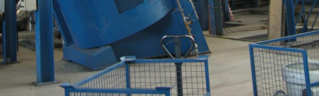 świeŝy (suchy), mieszankę (bentonitowo-węglową) wraz z sondami poziomów napełnienia, - system pneumatycznego załadunku piasku świeŝego (suchego) i