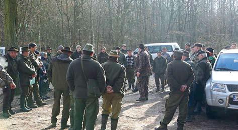 Szkody wyrządzane przez dzikie zwierzęta w gospodarce leśnej 57 Ogólnodostępne dane oszacowanych strat powodowanych przez dzikie zwierzęta w gospodarce leśnej w Polsce są tylko jednym aspektem