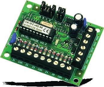 CA-10 diody LED informujące o stanie wejść, stref i systemu podświetlenie klawiszy 2 wejścia alarmy NAPAD, POŻAR, POMOC wywoływane z klawiatury sygnalizacja dźwiękowa wybranych zdarzeń w