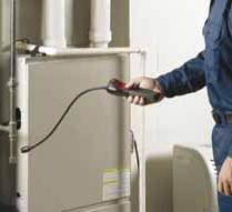 Wykrywacz gazów micro CD-100 firmy RIDGID umożliwia wykonanie prawidłowych instalacji gazowych oraz kontroli dla potrzeb konserwacji i napraw, a także szybko wykrywa przecieki gazów palnych.