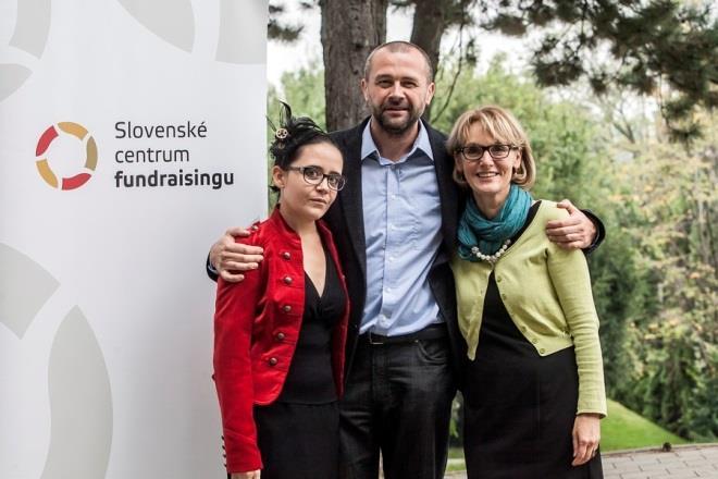 >> Ľudia v Slovenskom centre fundraisingu Eduard Marček predseda, člen predsedníctva Katarína Bartovičová podpredsedníčka, členka predsedníctva Lucia Štasselová členka predsedníctva od 19.2.