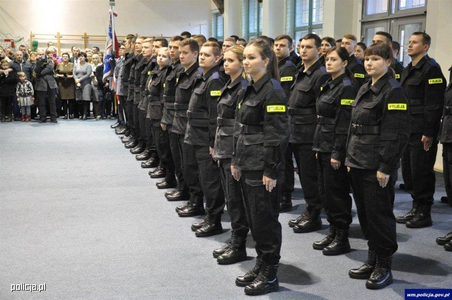 fot. policja.gov.pl W rozporządzeniu zaplanowano też zwiększenie wysokości dodatku stołecznego. Ten wzrosnąć ma o 11,5 proc. z poziomu 20 proc. kwoty bazowej do poziomu 31,5 proc.