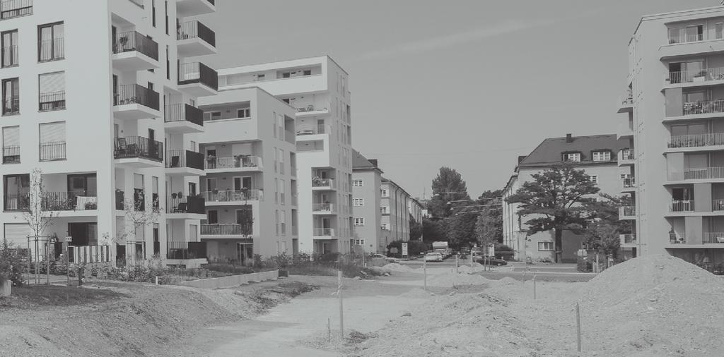 WYMIARY N M G K D F E C J I L H A' A A Długość całkowita 4470 / 4510 * mm H Całkowita szerokośc lemiesza A' Długość całkowita z lemieszem z tyłu 4870 / 4910 * mm I Całkowita wysokość lemiesza 1550 mm