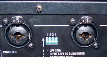 driver woofer bass-reflex bez filtra z filtrem 120 Hz Zmierzone w polu bliskim charakterystyki drivera (czerwona), woofera (granatowa) i otworu bass-reflex (zielona) zestawu szerokopasmowego PA