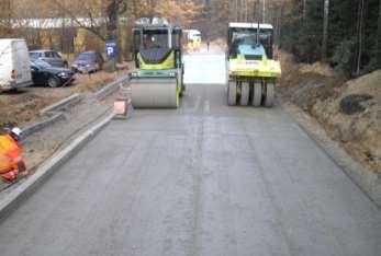 wałowany (RCC Roller Compacted Concrete Droga lokalna,