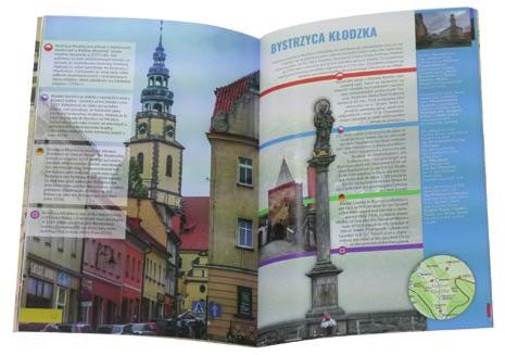 Stylistycznie odbiegają one od tych znanych choćby z Bystrzycy Kłodzkiej, Kłodzka i okolic, co najlepiej chyba widać na przykładzie rysów twarzy Madonny tak odmiennej od barokowego archetypu.