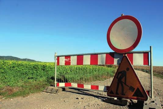 Ruszył 2 etap budowy Rozpoczęliśmy budowę kolejnego odcinka drogi dojazdowej do gruntów rolnych na przedłużeniu ulicy Hermana w stronę Jeziora Bielawskiego.