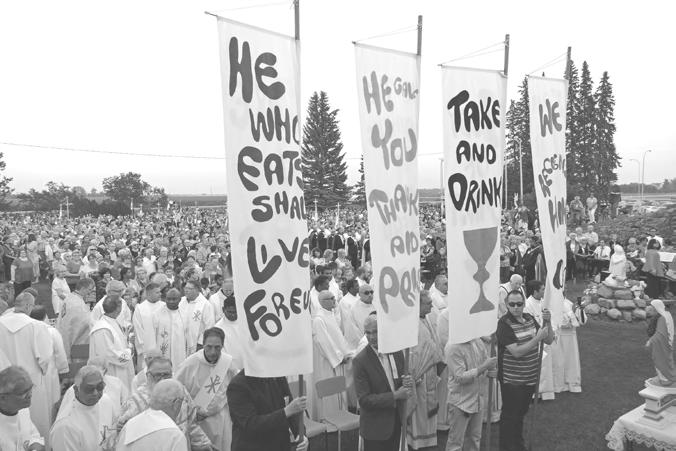 od Edmonton. Grota zbudowana przez Polskich osadników i kapłanów w 1918 roku znajduje się na terenie parafii Matki Bożej Dobrej Rady.