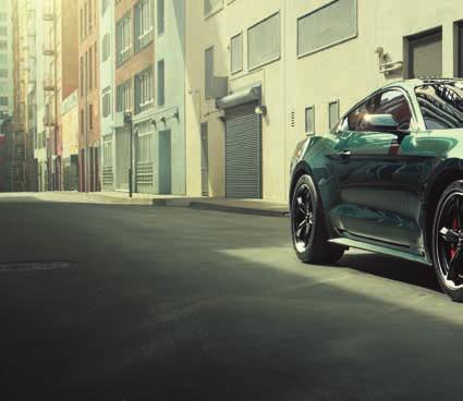 Stylizacyjne elementy zewnętrzne MUSTANG MUSTANG GT BULLITT Obramowanie szyb bocznych - w kolorze chromu Opcja dostępna tylko dla wersji Fastback Opcja dostępna w pakietach: Premium 1 (AACBV),