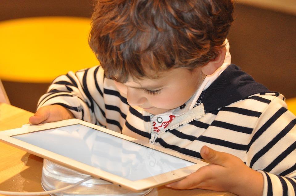Cyfrowa demencja Nie tylko rozwój dziecka staje czasami na drodze do motywacji do uczenia się.