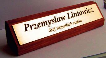 Laminaty dwuwarstowe Laserables Interior to wysokiej jakości materiał przystosowany do grawerowania i cięcia laserami CO2.