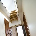 schodów wspornikowych może utrzymać ciężar nawet do 400 kg. Jakie schody na strych?