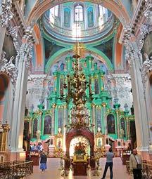 doświadczyć łaski. W 1602 r. kult Kazimierza został potwierdzony, a Św. Kazimierz stał się pierwszym litewskim świętym. Jego szczątki leżą w najpiękniejszej kaplicy Katedry wileńskiej, kaplicy Św.