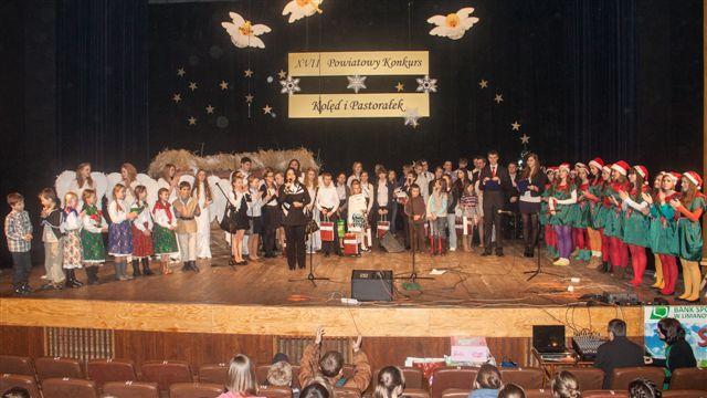 Wiadomości Czwartek, 20 grudnia 2012 Trzeba, abyśmy śpiewali kolędy Ciepły, profesjonalny, pełen młodzieńczego entuzjazmu był tegoroczny konkurs.