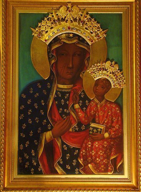 i Nowenna do Matki Boskiej Częstochowskiej. Po Mszy Św. zmiana tajemnic różańcowych. W każdą pierwszą sobotę miesiąca Msza Święta o 6:30 pm jest zaliczona jako Msza niedzielna.