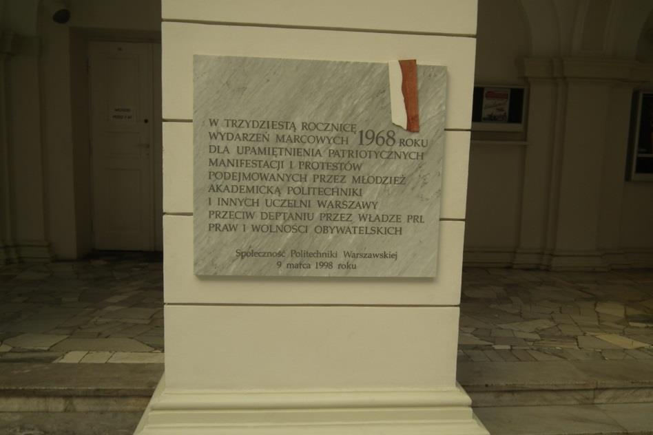 Studenci uważali, że Kampus Uniwersytecki korzysta z prawa eksterytorialności.