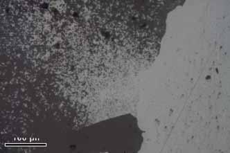 Masywna mineralizacja siarczkami miedzi w dolomitach z kopalni Lubin (monoklina przedsudecka) 35 100 µm Fig. 6. Chalkozyn (biały) w formie masywnej oraz rozproszonej (mineralizacja masywna, LW-5, św.
