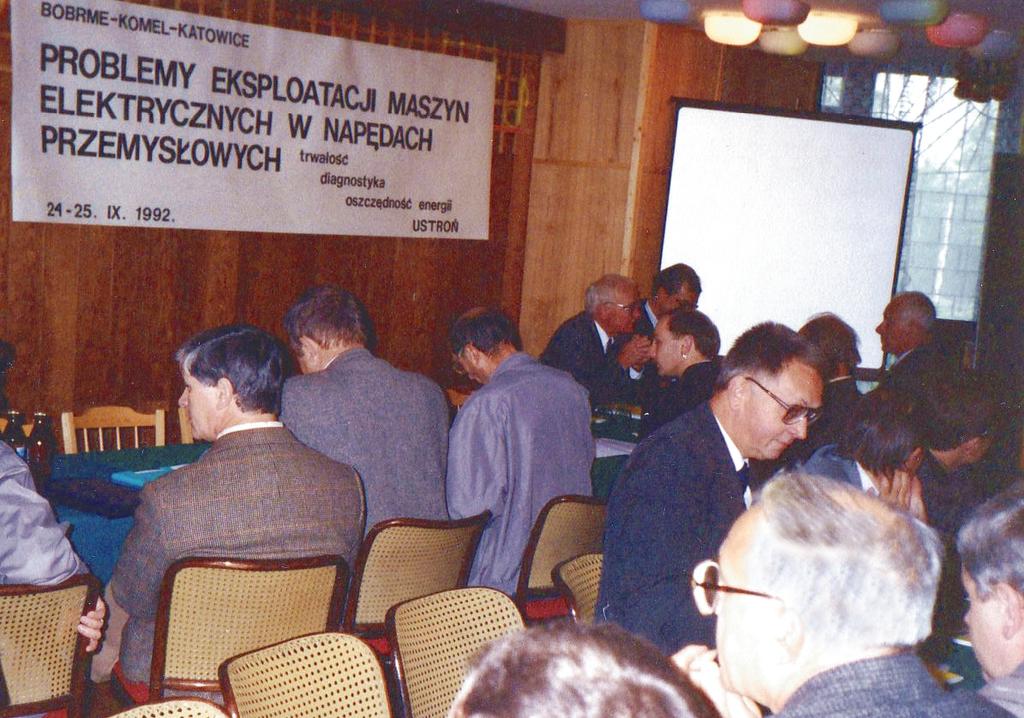 197 Maciej Bernatt, Mariusz Czechowicz Instytut Napędów i Maszyn Elektrycznych KOMEL, Katowice 25 LAT KONFERECJI NAUKOWO - TECHNICZNYCH PROBLEMY EKSPLOATACJI MASZYN I NAPĘDÓW ELEKTRYCZNYCH 25 YEARS