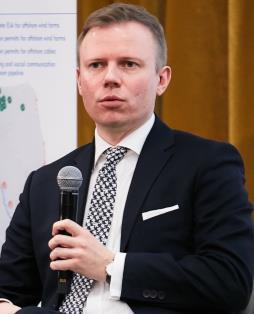 Paweł Pikus Zastępca Dyrektora, Departament Ropy i Gazu, Ministerstwo Energii ( ) Naszą ambicją jest stworzenie takiej infrastruktury, która umożliwi de facto wybór rynkowi, Państwu.