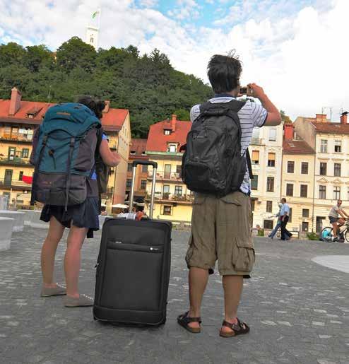 Internetowa strona turystyczna Lublany informuje o dostępnych udogodnieniach dla zwiedzających, a biura informacji turystycznej stoją także dla