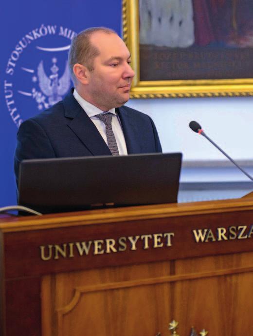 Drodzy Kandydaci! dr hab. Jakub Zajączkowski dyrektor ISM UW Instytut Stosunków Międzynarodowych (ISM) WNPiSM UW powstał 1976 r.