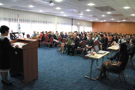 XXVIII Okręgowy Zjazd Delegatów DOIPiP we Wrocławiu WYKAZ UCHWAŁ, APELI I STANOWISK podjętych przez delegatów XXVIII OKRĘGOWEGO ZJAZDU DELEGATÓW DOIPiP WE WROCŁAWIU w dniu 24 marca 2012 r.