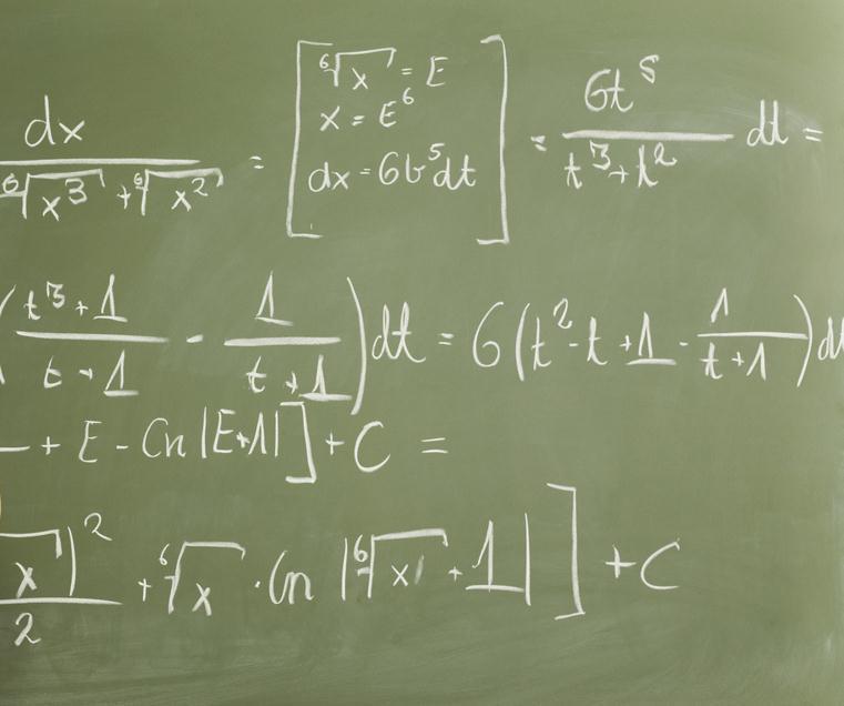 POZYCJA POLSKICH NAUK MATEMATYCZNYCH NA