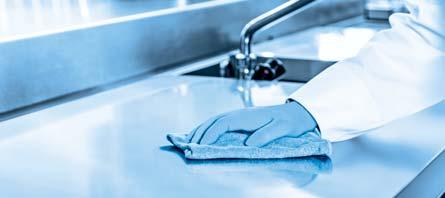 Zastosowanie manualne - Codzienne mycie i dezynfekcja caraform universal Uniwersalny środek do mycia powierzchni, wyposażenia i naczyń płynny koncentrat Skutecznie usuwa zanieczyszczenia z