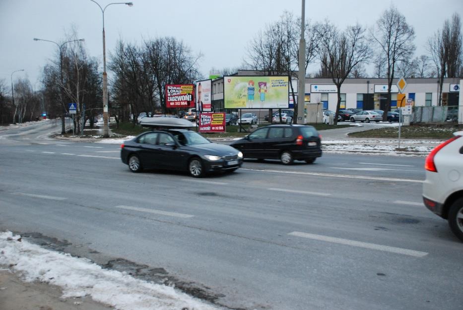 Format: 6 x 3 Typ: premium Oświetlenie: lampy uliczne Miasto: Lublin Usytuowanie: skrzyżowanie Opis: - tablica przy bardzo ruchliwym skrzyżowaniu ze światłami ul.