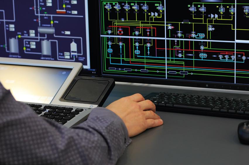 SYSTEMY SCADA Nasze systemy HMI/SCADA nie ograniczają się tylko do wizualizacji i sterowania procesami produkcyjnymi, ale realizują szereg innych zadań, jak np.