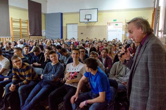 programu Warszawskiego Festiwalu Filmów o Tematyce Żydowskej są pokazy odbywające się podczas Festiwalu Kultury Żydowskiej w Krakowie, organizowane we